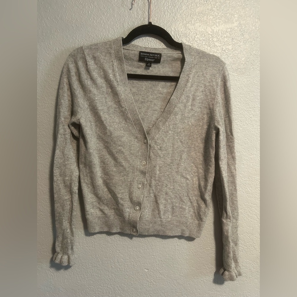 Banana Republic Women's Filpucci Yarn
Cardigan Sweater